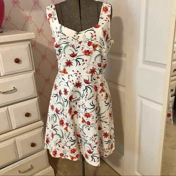 NWT CeCe summer dress. Fit & flare. - Picture 1 of 5